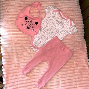 Mom Cheri 3pc outfit in pink leopard 3-6 months